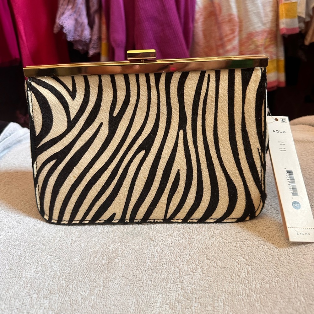 🌺Aqua Zebra Print Clutch Bag - Black and Cream